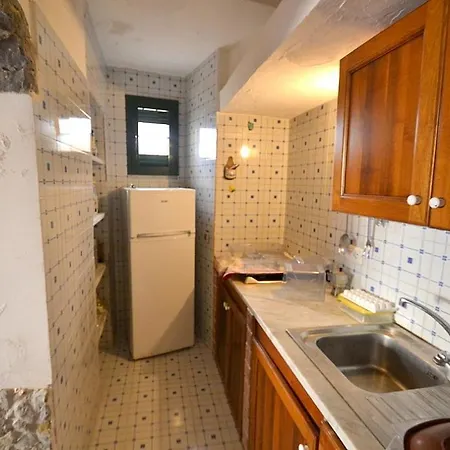 Sleeps 6 Air Con Wifi *