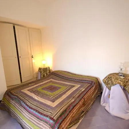 Sleeps 6 Air Con Wifi * 미노리